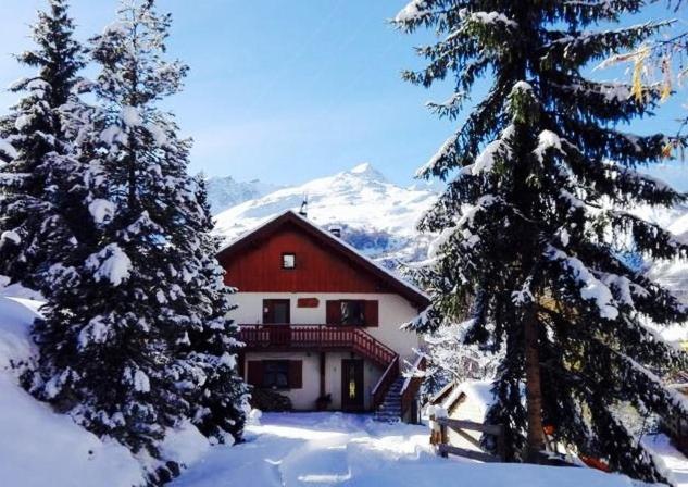 Les Eglantiers Villa Valloire Exterior photo